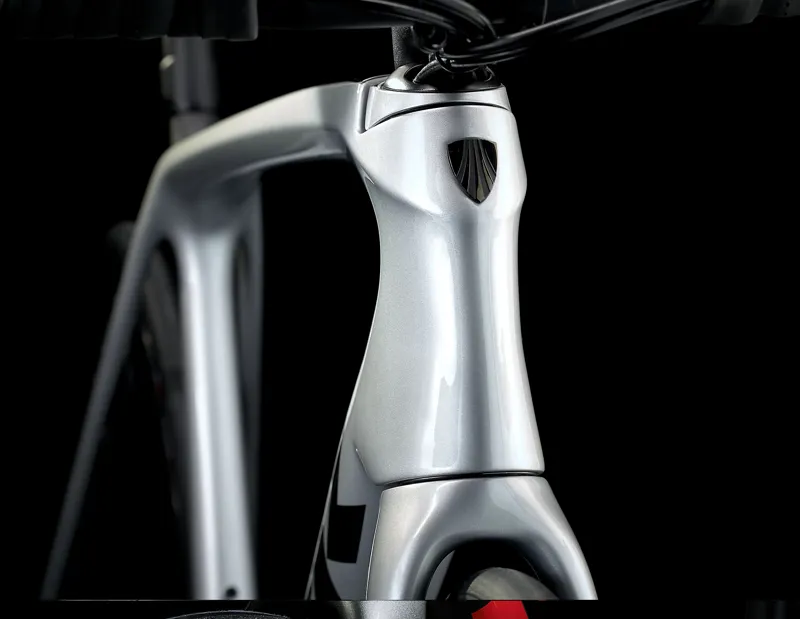 Trek Emonda SL 5 Disc Road Bike in Silver-8